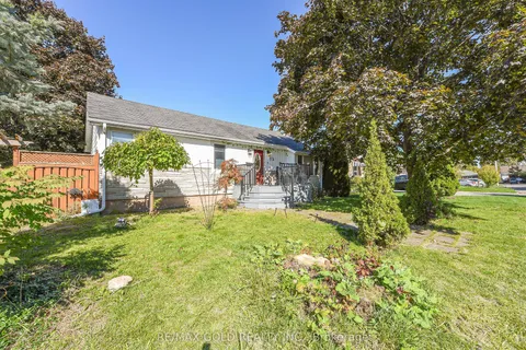 13 Foster Road, ON L4T 1C3