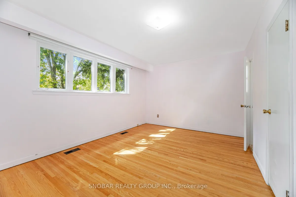 3063 O'hagan Drive, ON L5C 2C4