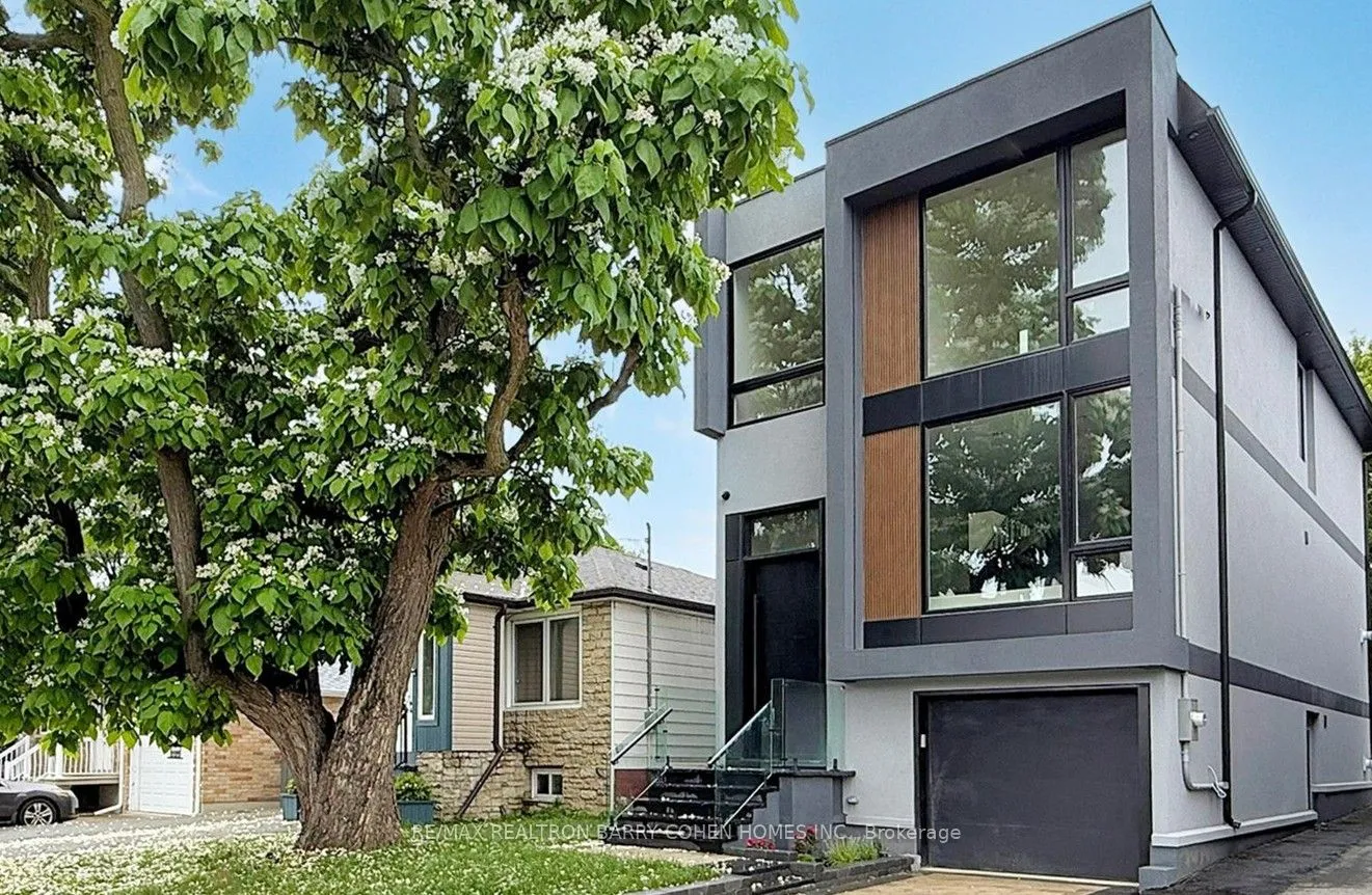 112 Newcastle Street, ON M8Z 1C8