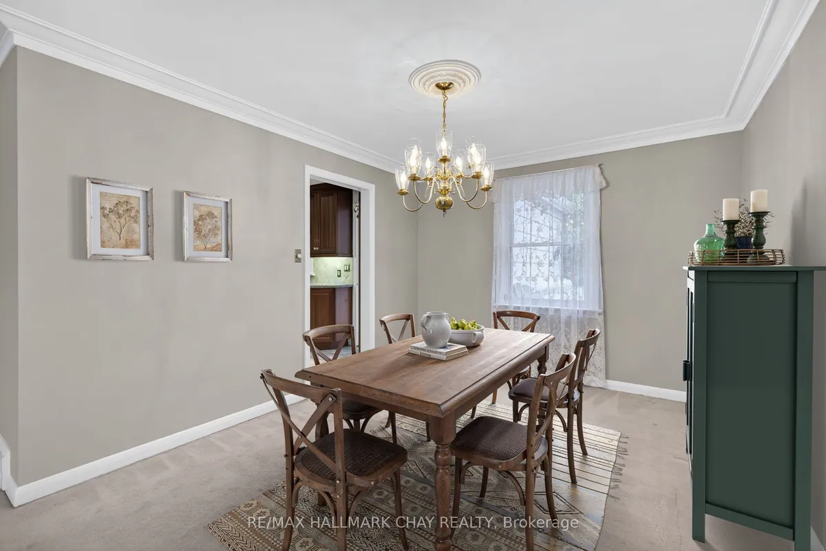 33 Mill Street, ON L6Y 1S7