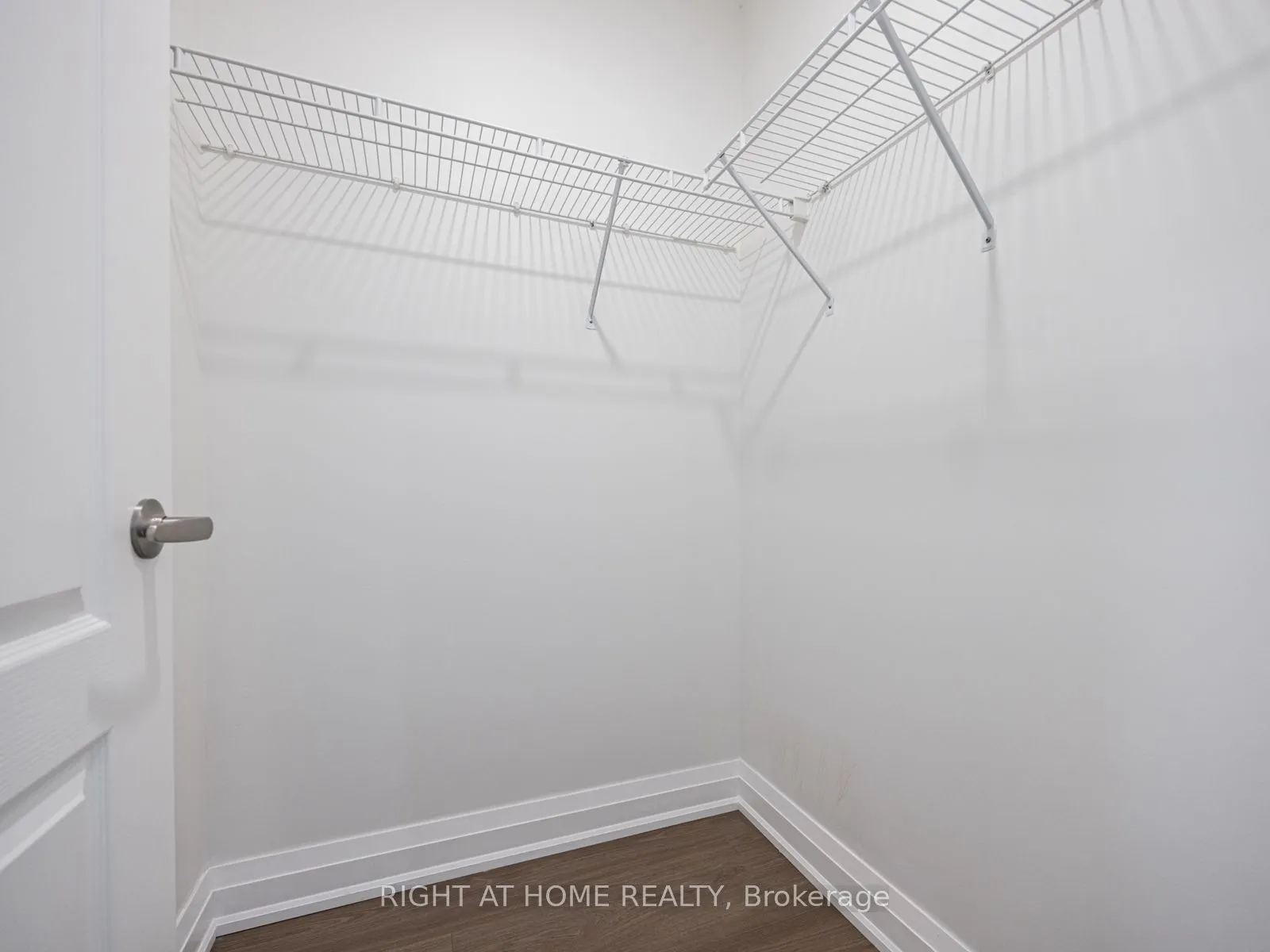 Condo Townhouse interior view at 601 Shoreline Drive Mississauga