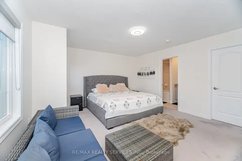 114 Haverhill Road, ON L6R 4A6