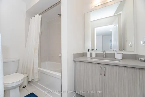 114 Haverhill Road, ON L6R 4A6