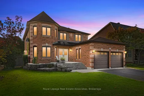 11 Craig Crescent, ON L7G 5K2