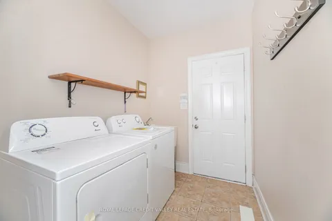 54 Station Road, ON L7E 1V1