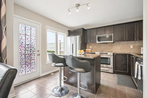 612 Sellers Path, ON L9T 0P4