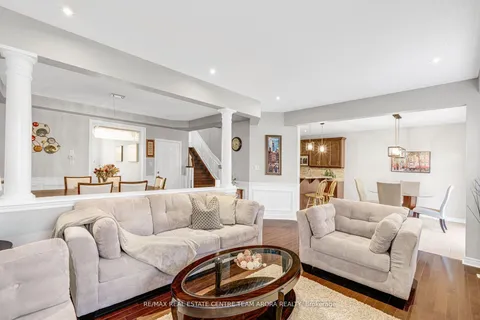 377 Malboeuf Court, ON L9T 7Y3