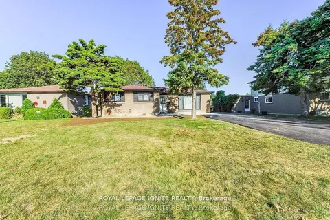 4 Drayton Crescent, ON L6T 3G7