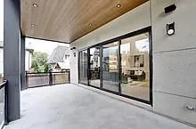 2556 Glengarry Road, ON L5C 1Y3