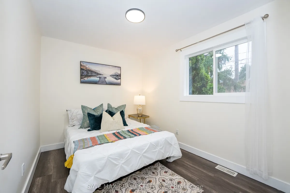 26 Hillbank Trail, ON L6S 1P6