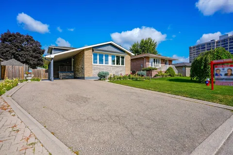 8 Edwin Drive, ON L6Y 1A1