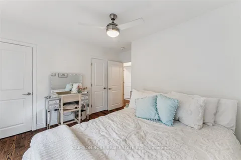 89 Holyrood Avenue, ON L6K 2V4