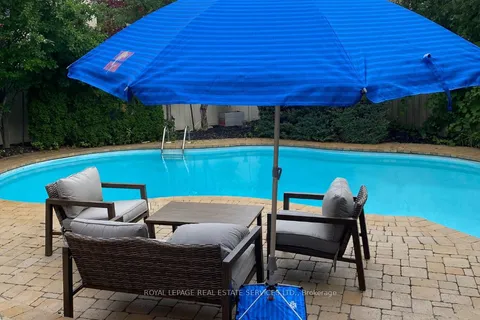 1387 Ferncrest Road, ON L6H 7W2