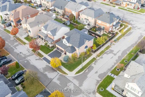 725 Reece Court, ON L9T 0X4