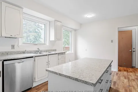 275 Jeffcoat Drive, ON M9W 3E4