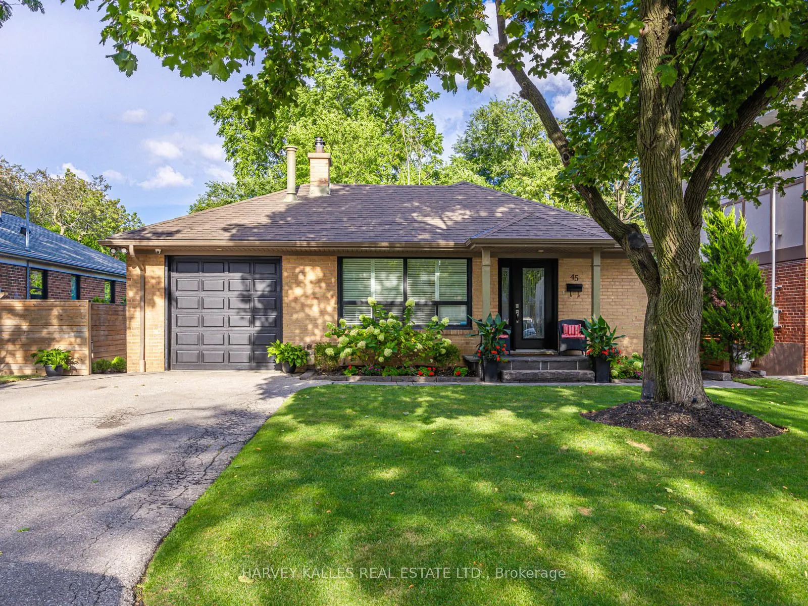 45 Harjolyn Drive, ON M9B 3V3
