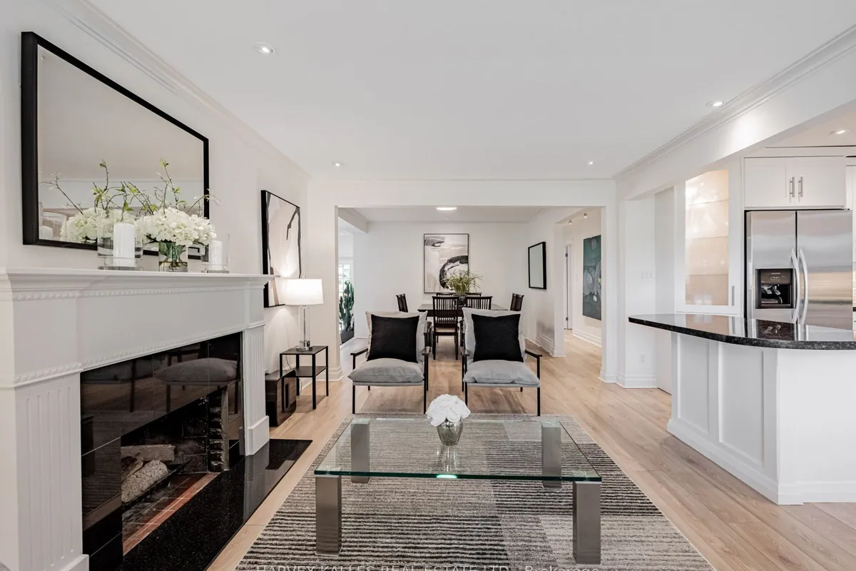 45 Harjolyn Drive, ON M9B 3V3