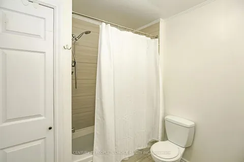 240 Simmons Boulevard, ON L6V 3Y1