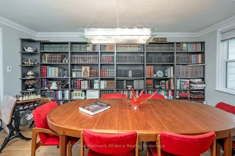 42 Chartwell Road, ON L6J 3Z4