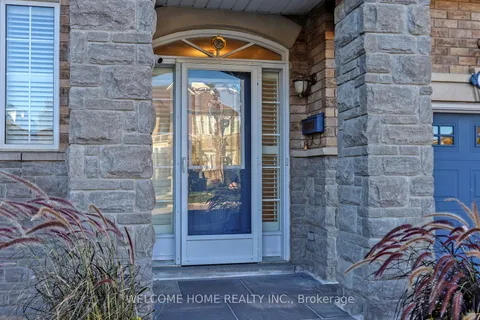 33 Fred Young Drive, ON M3L 0A1