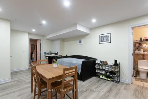 21 Thornton Avenue, ON M6E 2E3