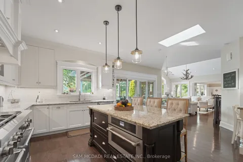 2577 No 8 Side Road, ON L7P 0E5