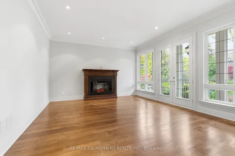 1366 Wilson Avenue, ON L5G 3K2