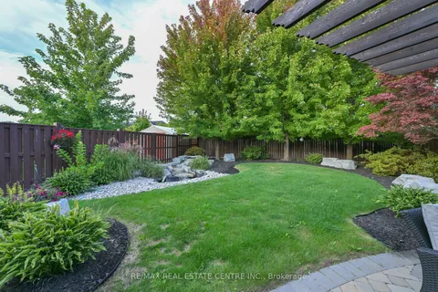 96 Lauchlin Crescent, ON L7G 5R5