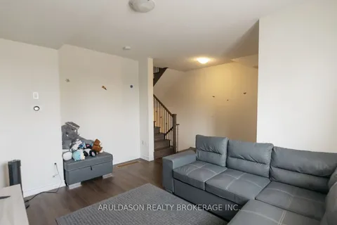 68 First Street, ON L9W 2E4