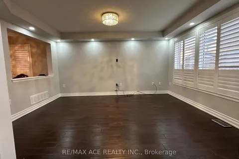 20 Ponymeadow Way, ON L6X 0M3