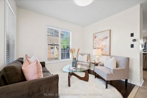 1549 Evans Terrace, ON L9T 5J4