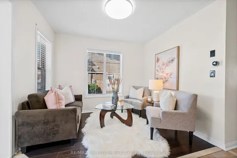 1549 Evans Terrace, ON L9T 5J4