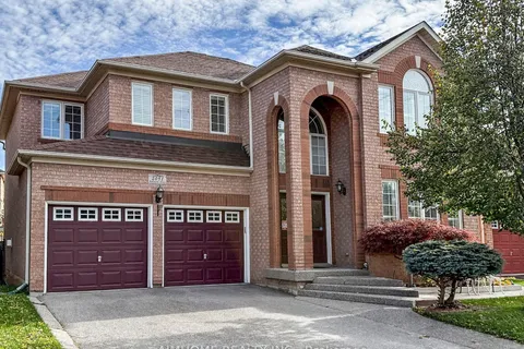 2051 ASHMORE Drive, ON L6M 4T1