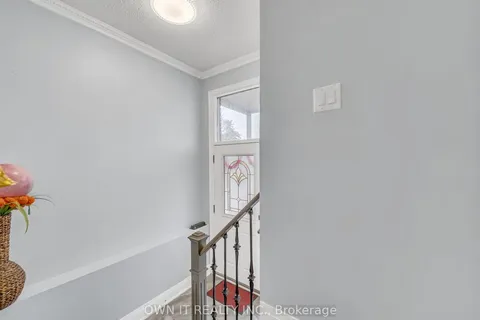 72 Dantek Court, ON L6V 3T4