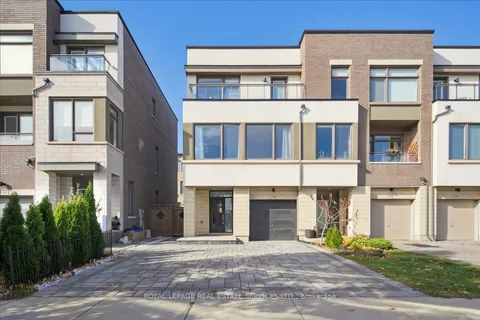 310 Squire Crescent, ON L6H 0L9