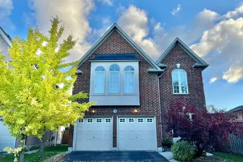 796 Alliance Court, ON L5V 3C4