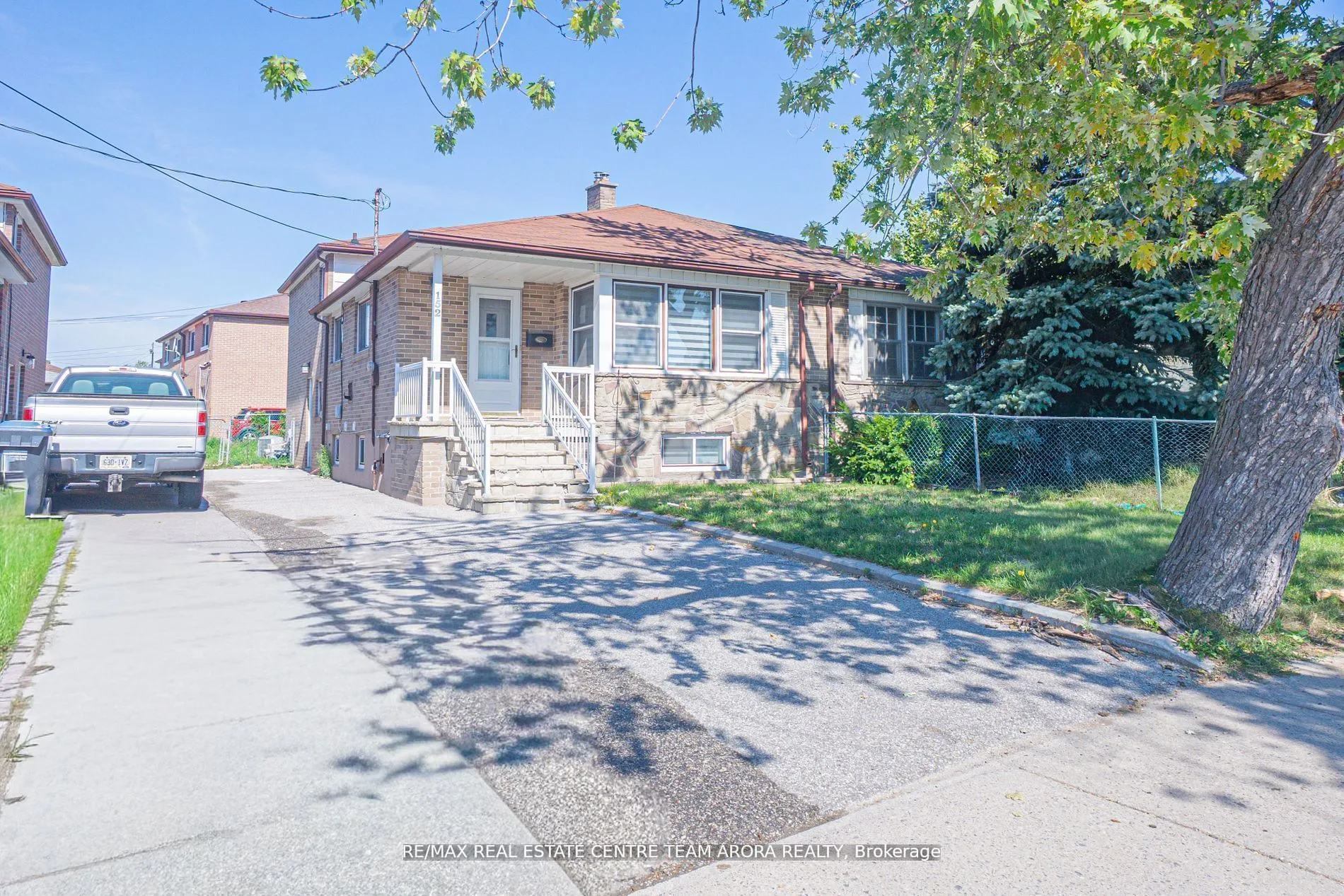 152 Vodden Street, ON L6V 1M7
