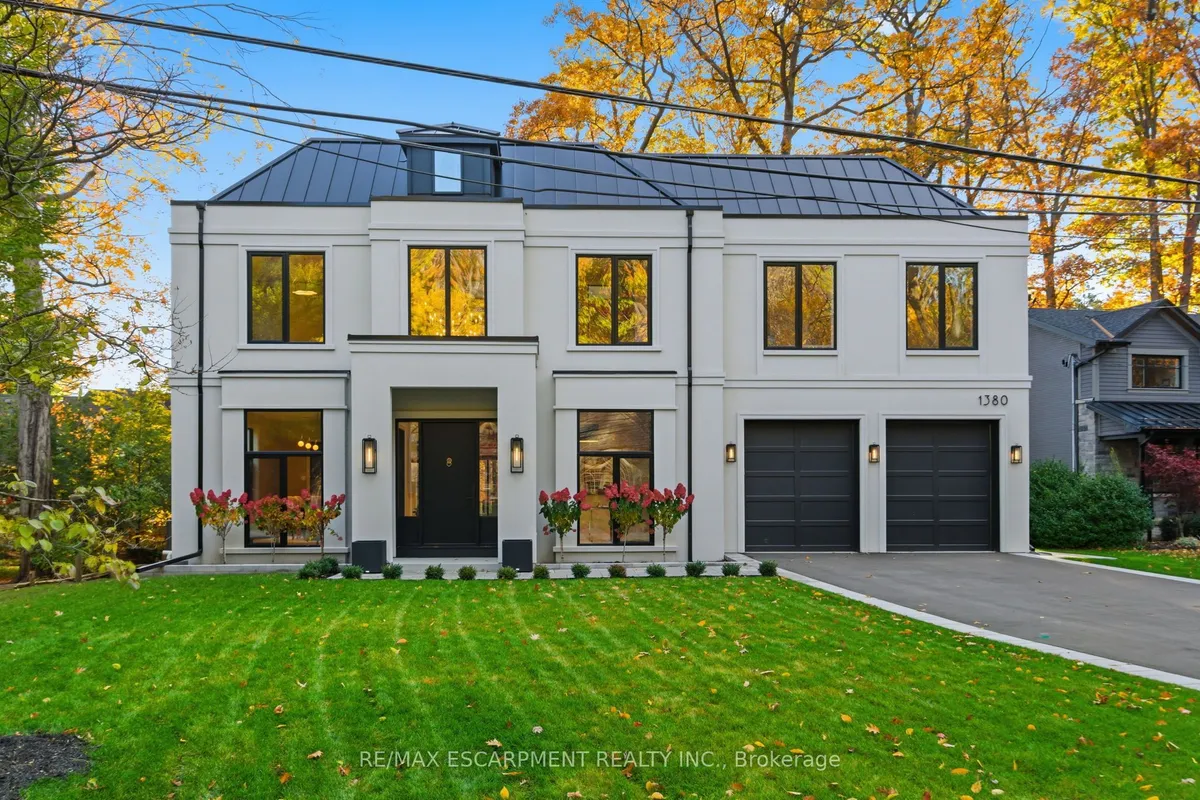 1380 Birchwood Heights Drive, ON L5G 2Y2