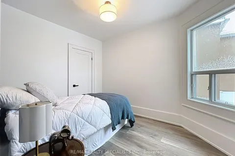 169 Lappin Avenue, ON M6H 1Y7