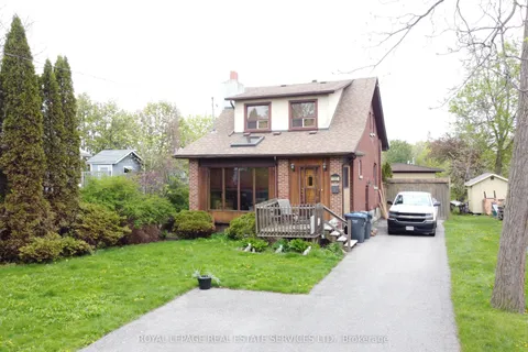 1083 Seneca Avenue, ON L5G 3X4