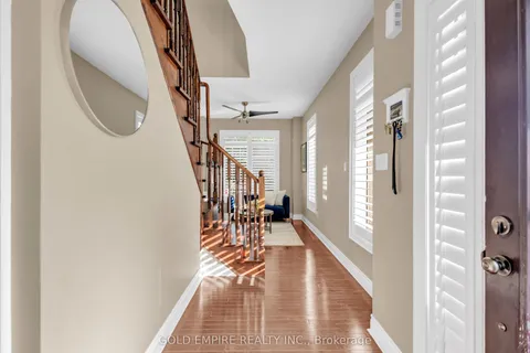 33 Accent Circle, ON L7A 0L3