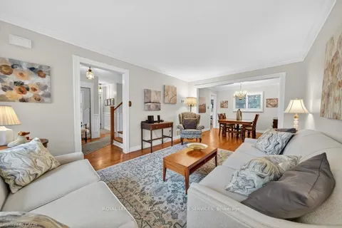 677 Powell Court, ON L7R 3E7