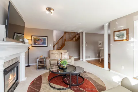 518 SANDCHERRY Drive, ON L7T 4L5