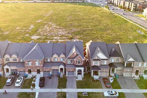 18 Hogan Manor Drive, ON L7A 4V4