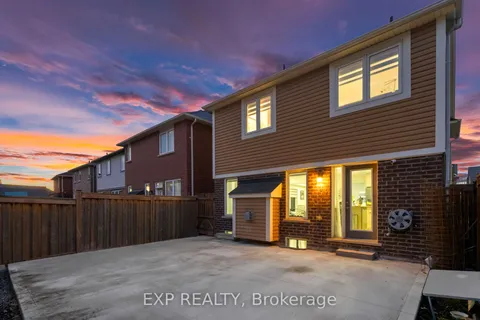 146 Vanhorne Close, ON L7A 0G2