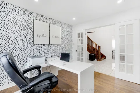 380 Summerchase Drive, ON L6H 5T7