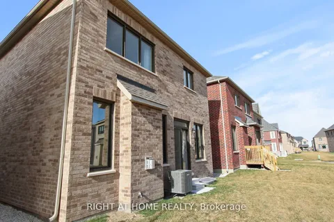 1462 KITCHEN Court, ON L9E 1Y8