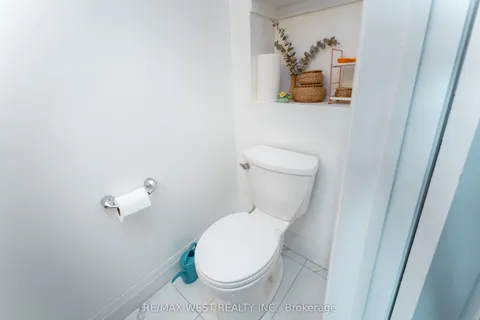 183 Ridge Road, ON L7E 4V8