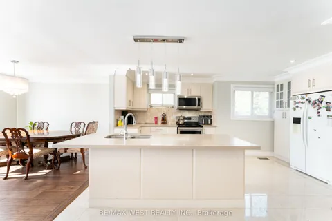 183 Ridge Road, ON L7E 4V8