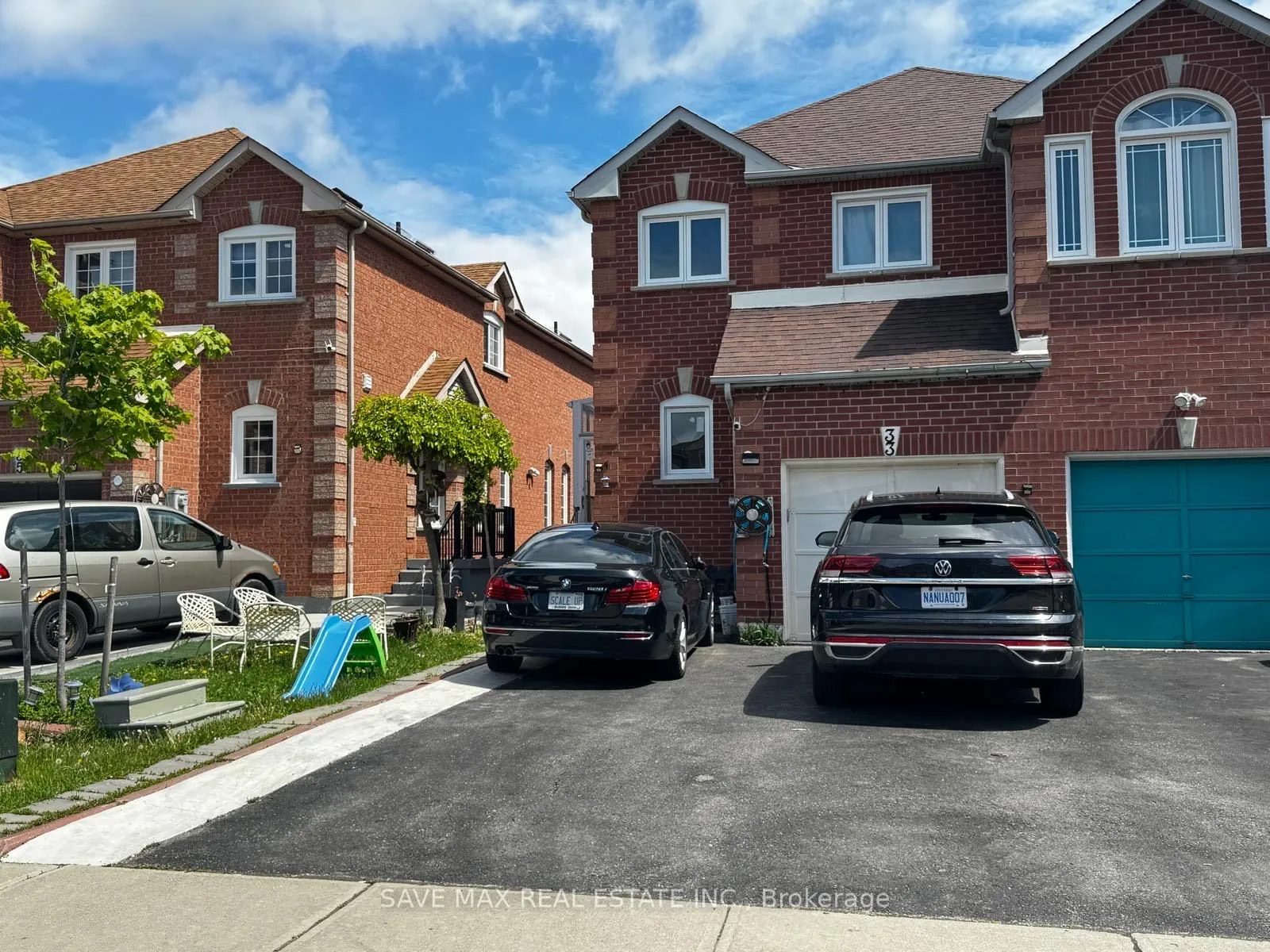 33 Piane Avenue, ON L6Y 4X8